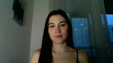 katie_foxi online show from October 5, 2025, 3:10 pm