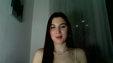 katie_foxi online show from November 29, 2025, 4:21 pm