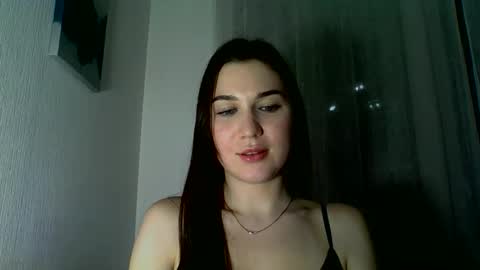 katie_foxi online show from December 4, 2025, 6:16 pm