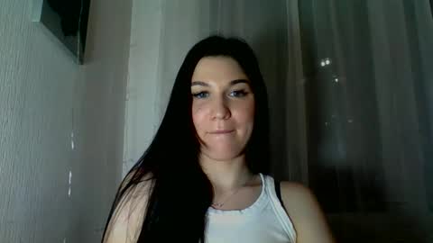 katie_foxi online show from February 17, 2026, 6:47 pm