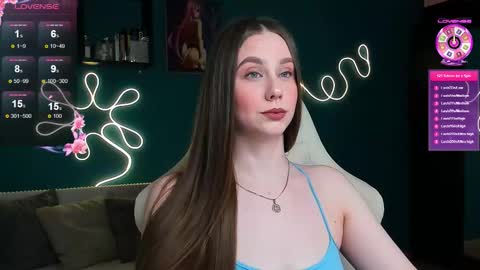 Snapshot of katie_taylorr chatting on November 16, 2025, 11:21 pm Katie online show from November 16, 2025, 11:21 pm