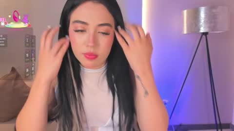 katieangel1 online show from October 5, 2025, 11:19 am