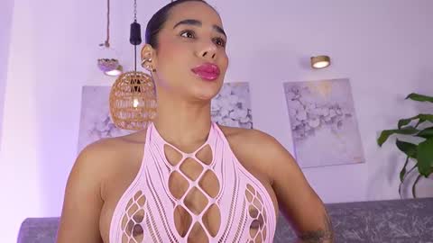 Katie online show from March 30, 2026, 10:49 am