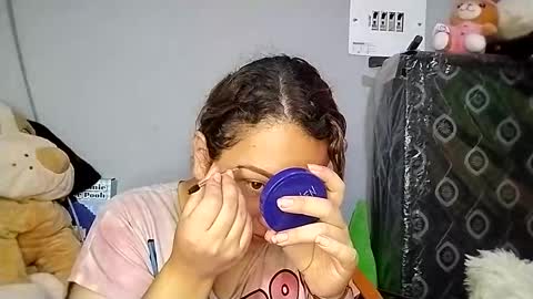 Snapshot of katieeandsharon chatting on December 1, 2025, 12:54 pm SHARON KATIEE online show from December 1, 2025, 12:54 pm