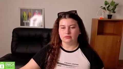 Katina online show from July 23, 2026, 1:58 am