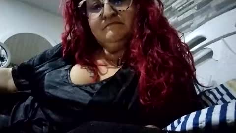 Snapshot of katiratira chatting on October 19, 2025, 4:02 am katiratira online show from October 19, 2025, 4:02 am
