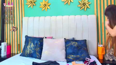 K A T L Y N  online show from March 1, 2025, 6:32 pm