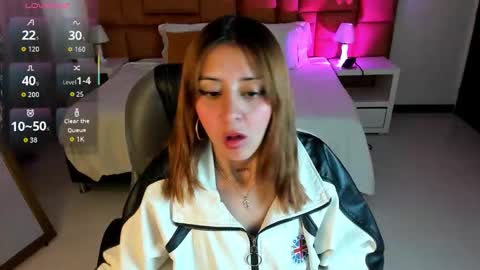 Snapshot of katnia_and_marcuz chatting on October 6, 2025, 12:13 pm Katnia and Marcuz online show from October 6, 2025, 12:13 pm