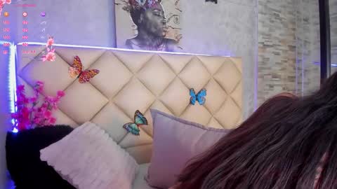 Snapshot of katniss_lovee_ chatting on October 3, 2025, 8:22 am .... Katniss .... online show from October 3, 2025, 8:22 am