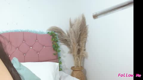 Snapshot of katriana_sex chatting on January 15, 2025, 11:30 pm Katriana online show from January 15, 2025, 11:30 pm