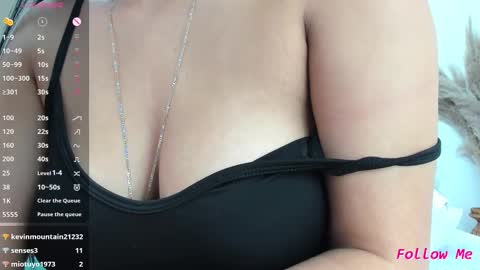 Snapshot of katriana_sex chatting on February 23, 2025, 10:31 pm Katriana online show from February 23, 2025, 10:31 pm