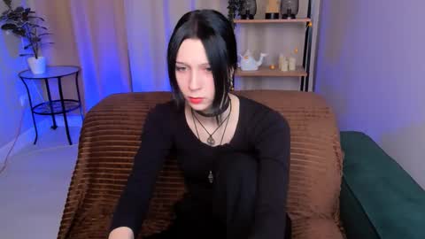 katrin_dark online show from September 13, 2025, 2:06 pm