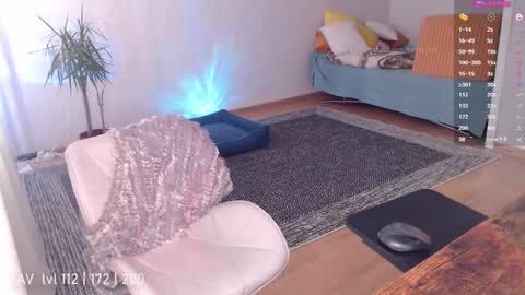 Snapshot of katrin_fox chatting on February 18, 2025, 10:16 am pvt open online show from February 18, 2025, 10:16 am