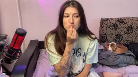 Snapshot of katrin_kristal chatting on May 31, 2026, 3:41 pm naked in pvt show 100 tk online show from May 31, 2026, 3:41 pm