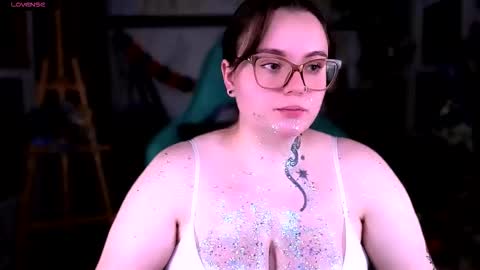 Katrin online show from October 7, 2025, 6:16 pm