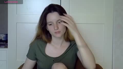 Snapshot of katte_light chatting on July 3, 2026, 4:24 pm katte light online show from July 3, 2026, 4:24 pm