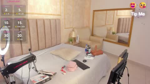 Katerine online show from May 14, 2026, 11:22 pm