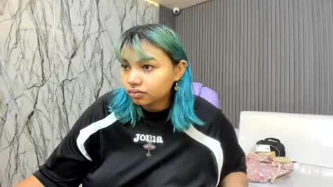 Snapshot of katteyes_ chatting on March 29, 2026, 7:58 pm katteyes_ online show from March 29, 2026, 7:58 pm