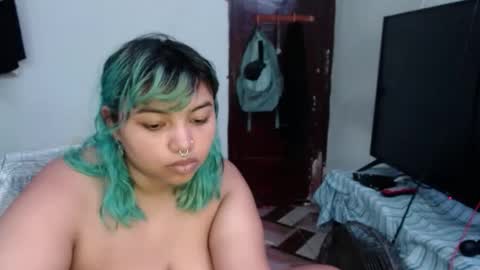 Snapshot of katteyes_ chatting on May 2, 2026, 8:47 pm katteyes_ online show from May 2, 2026, 8:47 pm