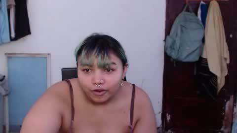 Snapshot of katteyes_ chatting on May 13, 2026, 8:49 pm katteyes_ online show from May 13, 2026, 8:49 pm