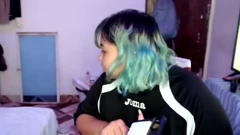 Snapshot of katteyes_ chatting on May 25, 2026, 9:10 pm katteyes_ online show from May 25, 2026, 9:10 pm