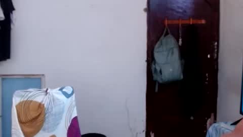 Snapshot of katteyes_ chatting on May 28, 2026, 7:33 pm katteyes_ online show from May 28, 2026, 7:33 pm
