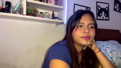 kattia online show from October 15, 2025, 7:03 pm