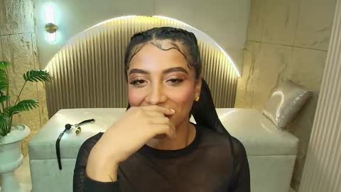 Katty  online show from September 17, 2025, 9:38 pm