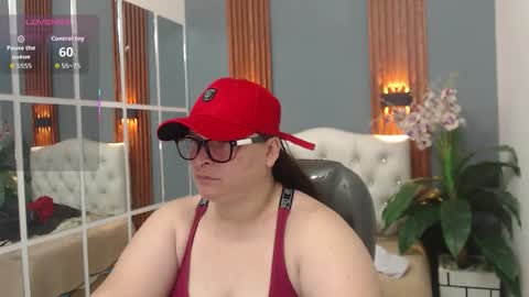 katty online show from December 15, 2025, 12:31 pm