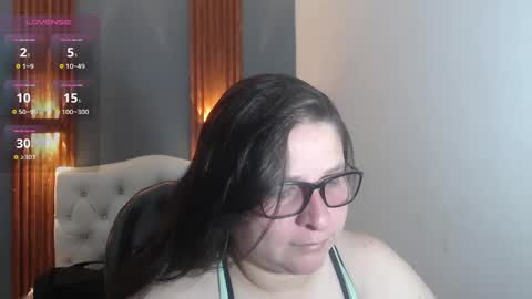 Snapshot of katty_findom_ chatting on April 25, 2026, 12:08 pm katty online show from April 25, 2026, 12:08 pm