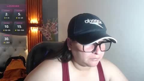 Snapshot of katty_findom_ chatting on May 15, 2026, 11:50 am katty online show from May 15, 2026, 11:50 am