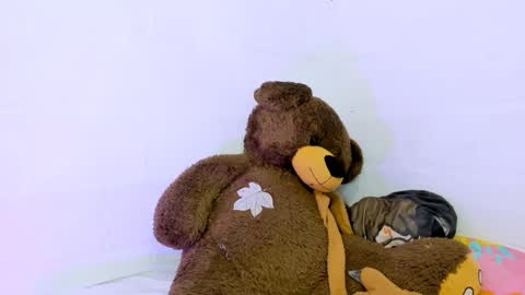 katty online show from January 19, 2025, 8:50 am