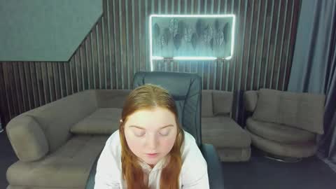 Katty online show from November 7, 2025, 6:41 pm