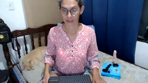 angel online show from November 6, 2025, 10:43 pm