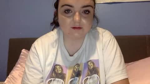 kattyxoxo98753 online show from October 9, 2025, 12:25 pm