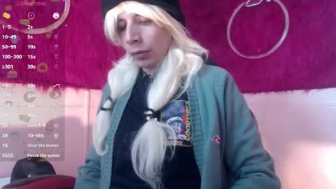 Snapshot of katy_cat__ chatting on February 16, 2026, 3:35 am katy_cat__ online show from February 16, 2026, 3:35 am