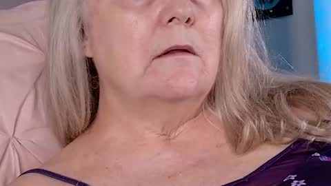 Snapshot of katy_nicole chatting on July 14, 2026, 2:16 am katy_nicole online show from July 14, 2026, 2:16 am