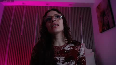 Katy Van online show from April 1, 2026, 8:39 pm