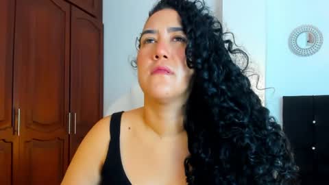 KATYAJHONSS online show from July 7, 2026, 12:24 am