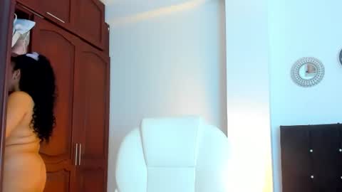 KATYAJHONSS online show from July 18, 2026, 11:41 pm