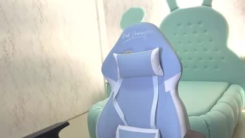 KatyBlondee  online show from September 12, 2025, 3:39 am