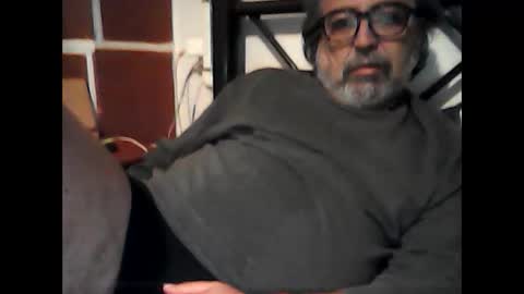 Snapshot of kausername chatting on December 14, 2024, 9:51 am Marko online show from December 14, 2024, 9:51 am