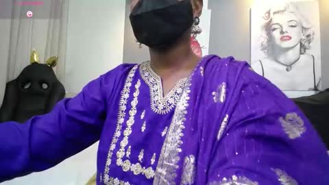 Snapshot of kavya_suri_ chatting on February 18, 2026, 7:21 pm Kavya online show from February 18, 2026, 7:21 pm