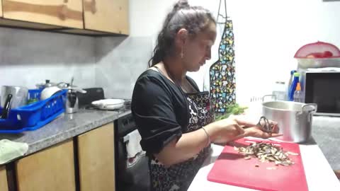  Khawit  online show from December 5, 2025, 6:59 pm