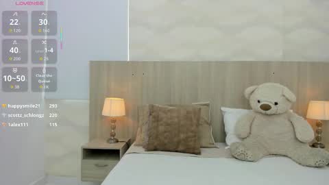   online show from October 2, 2025, 11:28 am