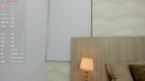   online show from December 22, 2025, 3:25 am