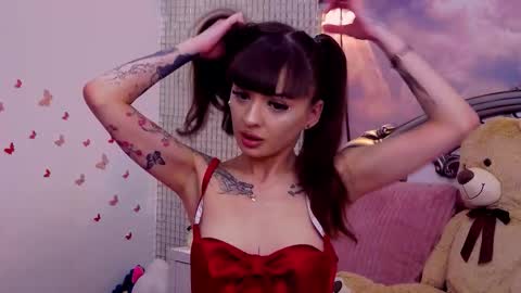 Kaya Belle online show from March 1, 2026, 6:04 am