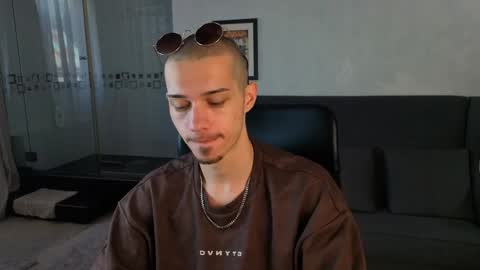 KaydenDrew online show from April 9, 2026, 6:19 am