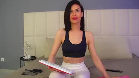 Kayla online show from May 31, 2026, 6:31 pm
