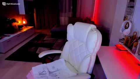 kaylee online show from January 14, 2026, 3:39 pm